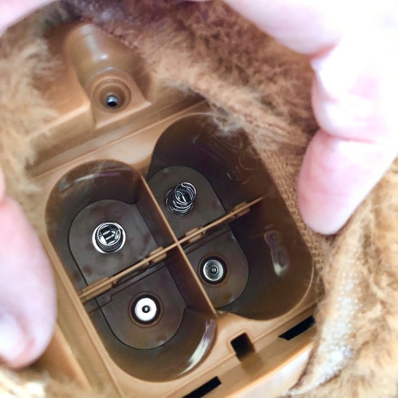 FurReal Friends, Cubby the Curious Bear, Interactive, Talking, Plush Teddy Bear - Picture 14 of 15